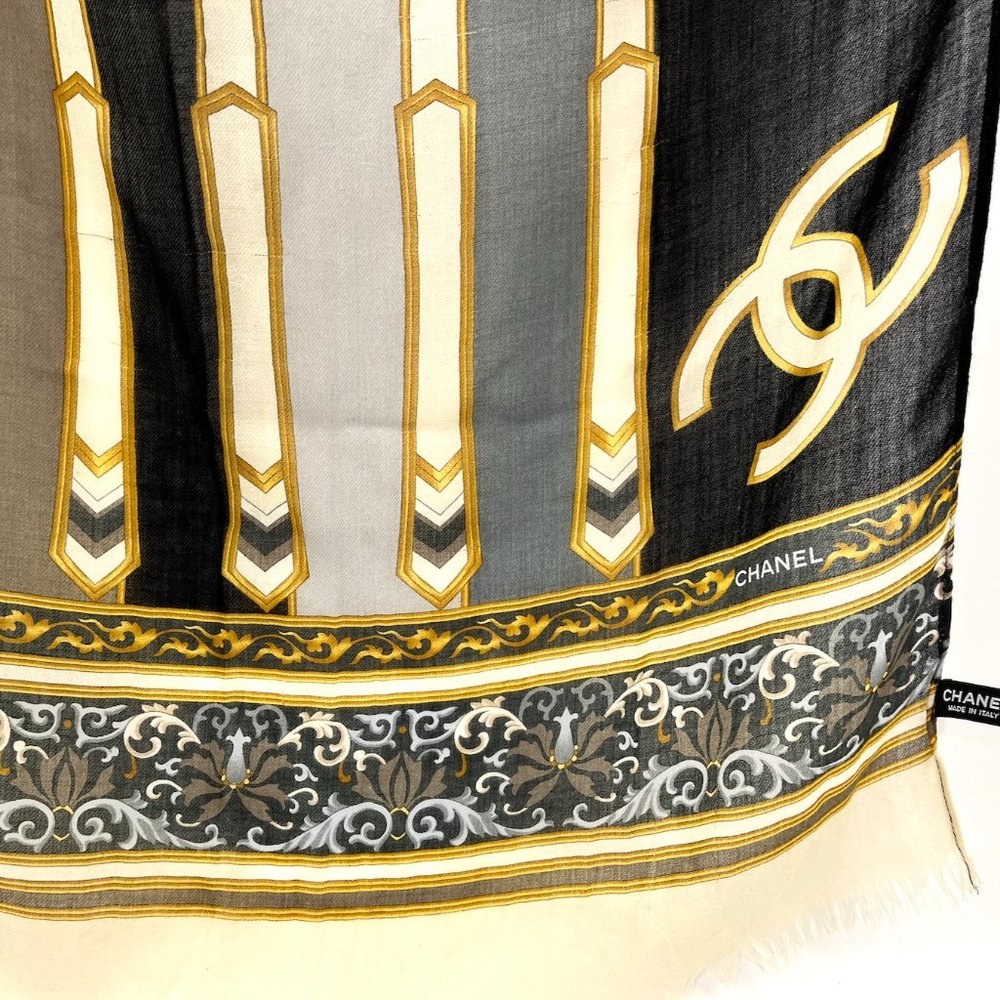 Sold on our website CHANEL Black Gray Cashmere Rectangular CC Logo Fringe Scarf - Picture 8 of 13